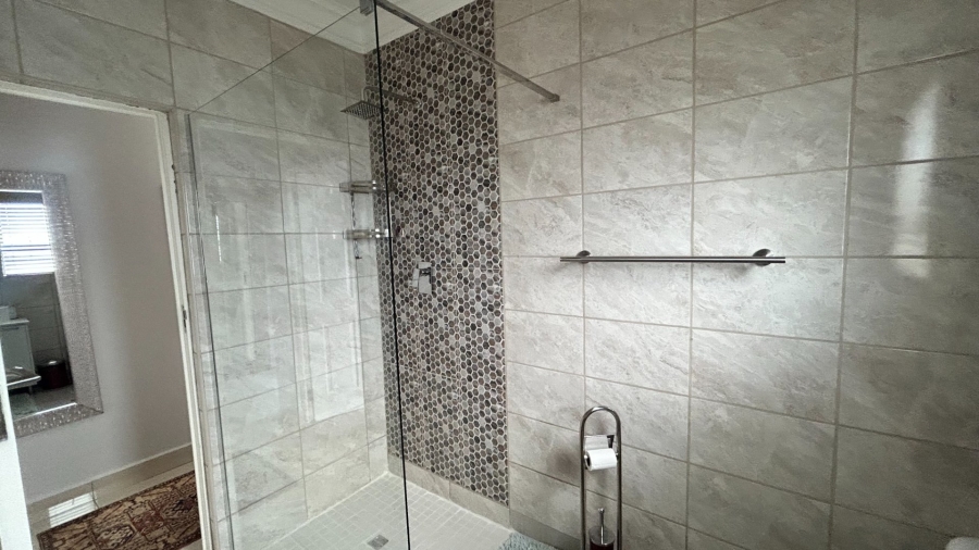 4 Bedroom Property for Sale in Wild Olive Estate Free State